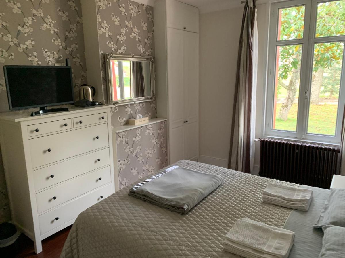Le Pontet Bed & Breakfast Miramont-de-Guyenne Екстериор снимка