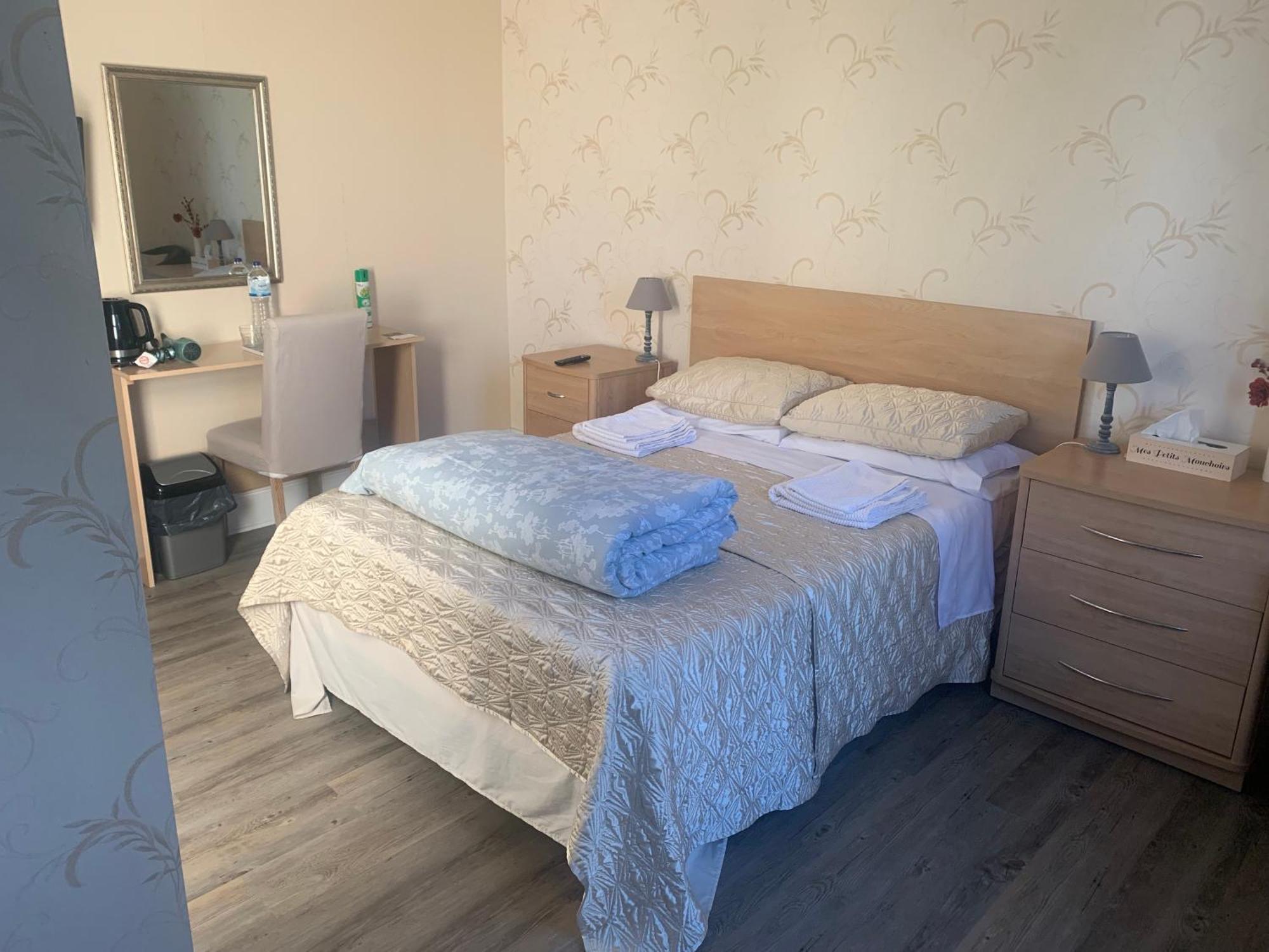 Le Pontet Bed & Breakfast Miramont-de-Guyenne Екстериор снимка