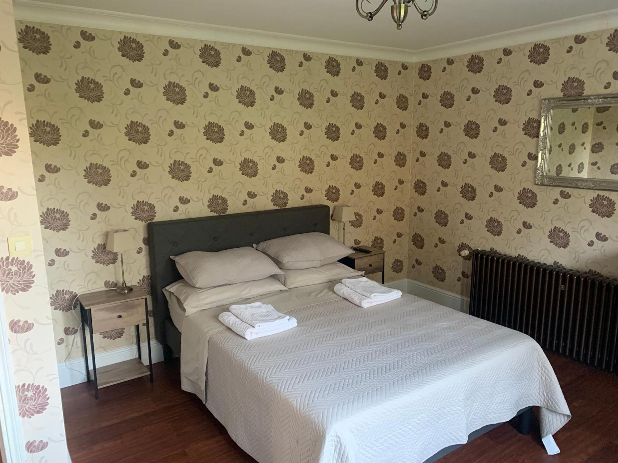 Le Pontet Bed & Breakfast Miramont-de-Guyenne Екстериор снимка