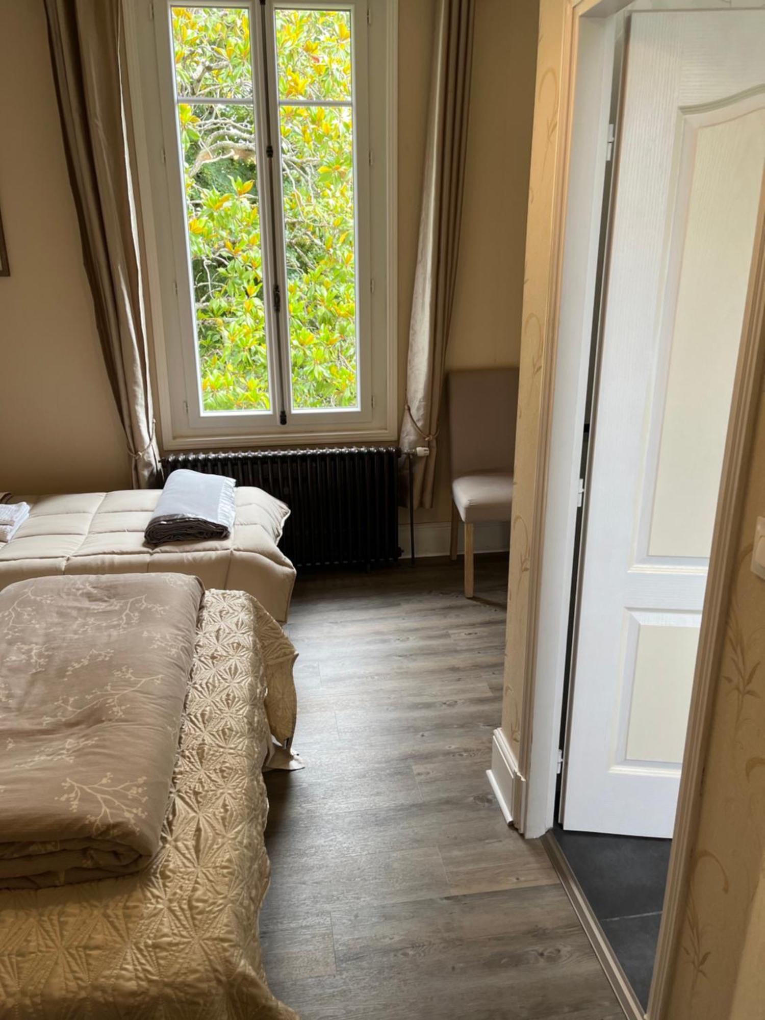 Le Pontet Bed & Breakfast Miramont-de-Guyenne Екстериор снимка