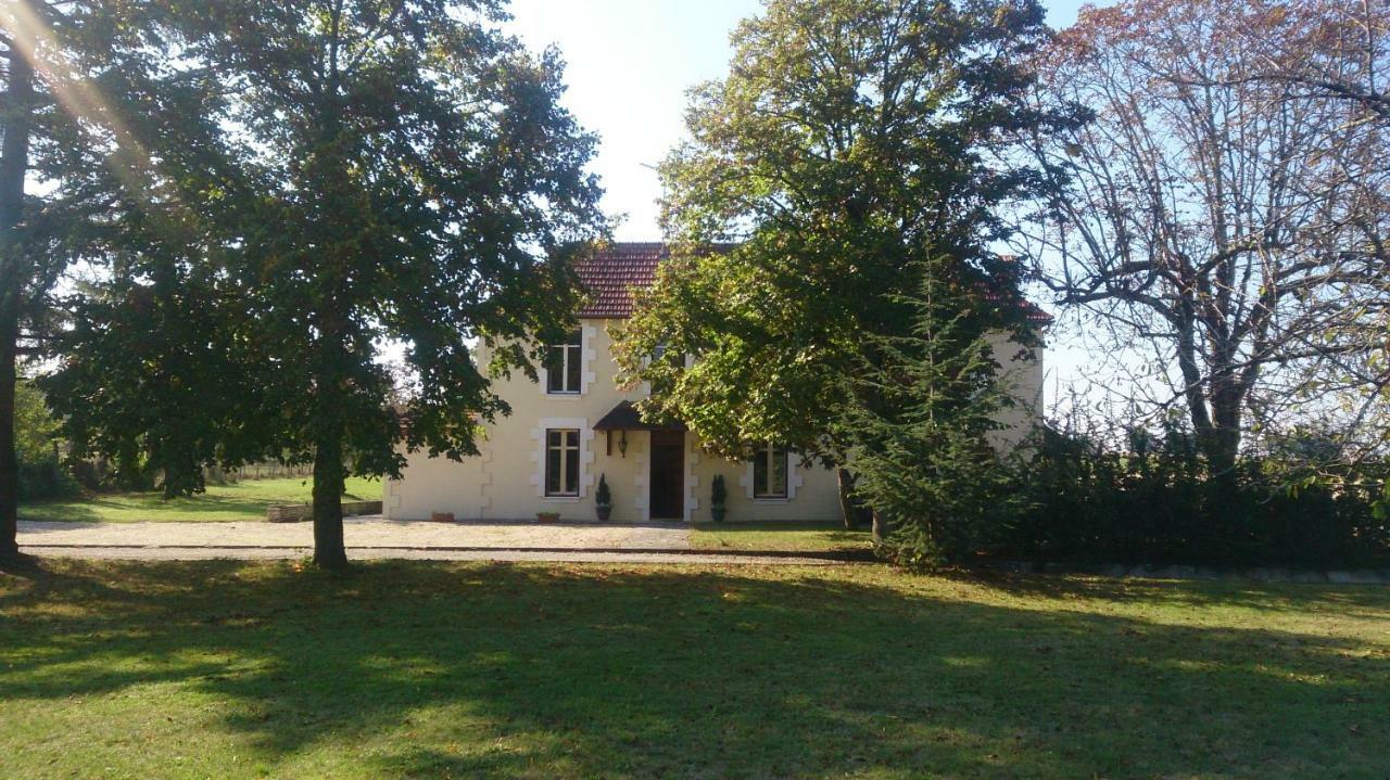 Le Pontet Bed & Breakfast Miramont-de-Guyenne Екстериор снимка